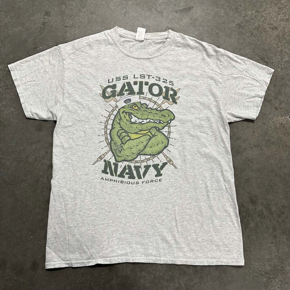USS LST-325 Gator Navy Amphibious Force Alligator Military Graphic T-Shirt